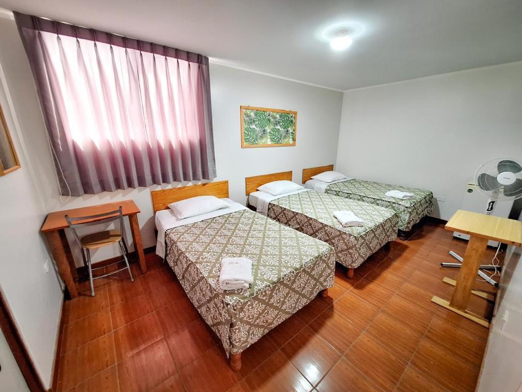 Hostal Montecarlo Камана Екстериор снимка